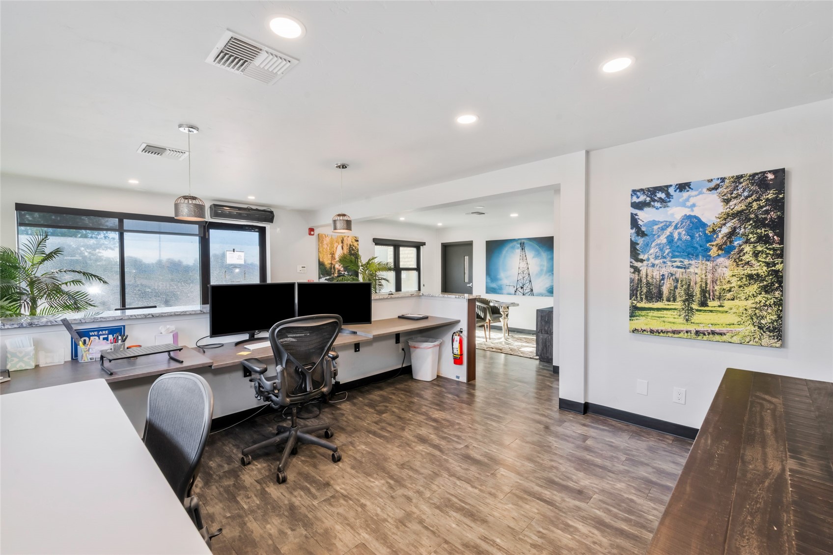 1856 Kamar Plaza Property Photo 10