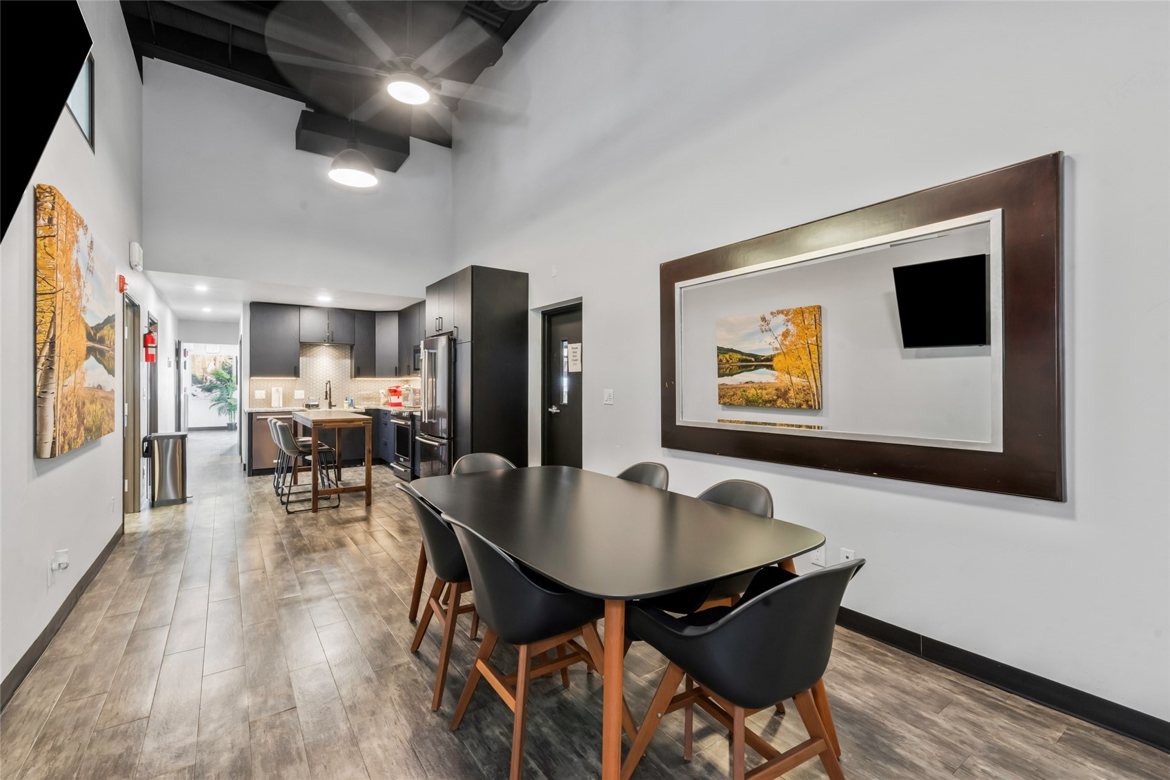 1856 Kamar Plaza Property Photo 13