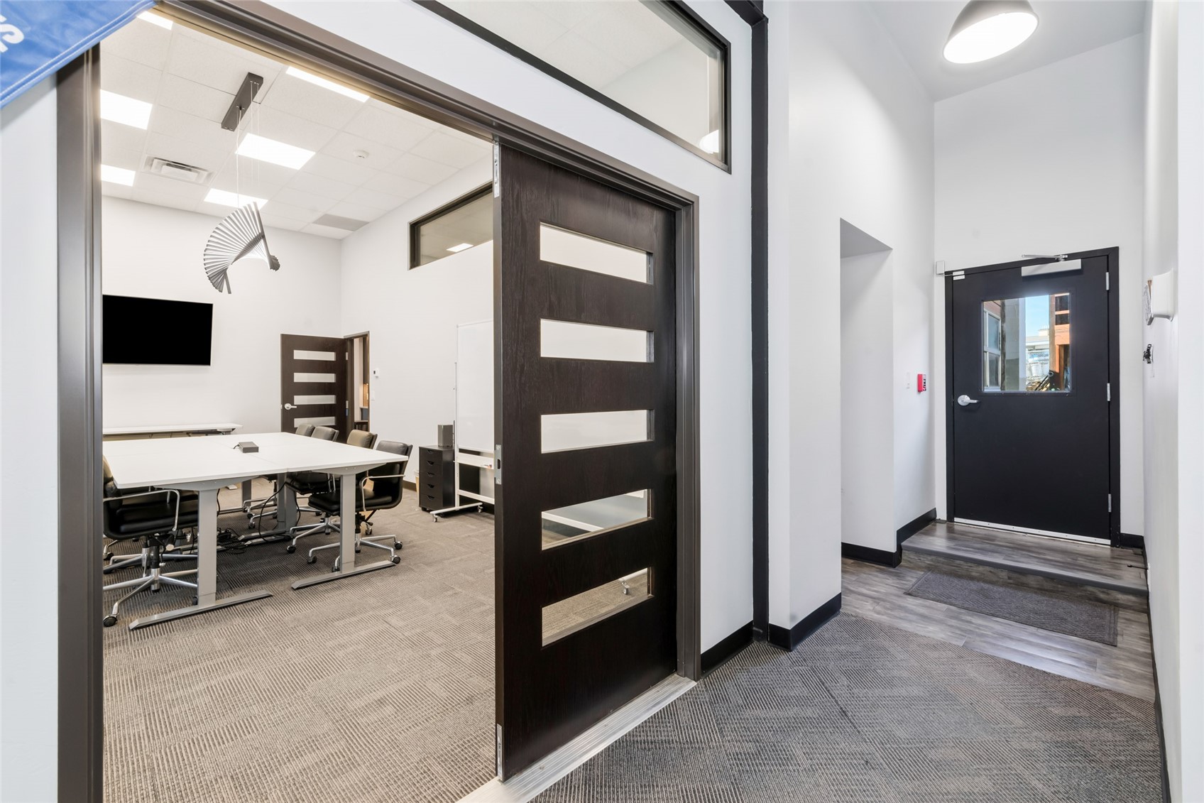 1856 Kamar Plaza Property Photo 16