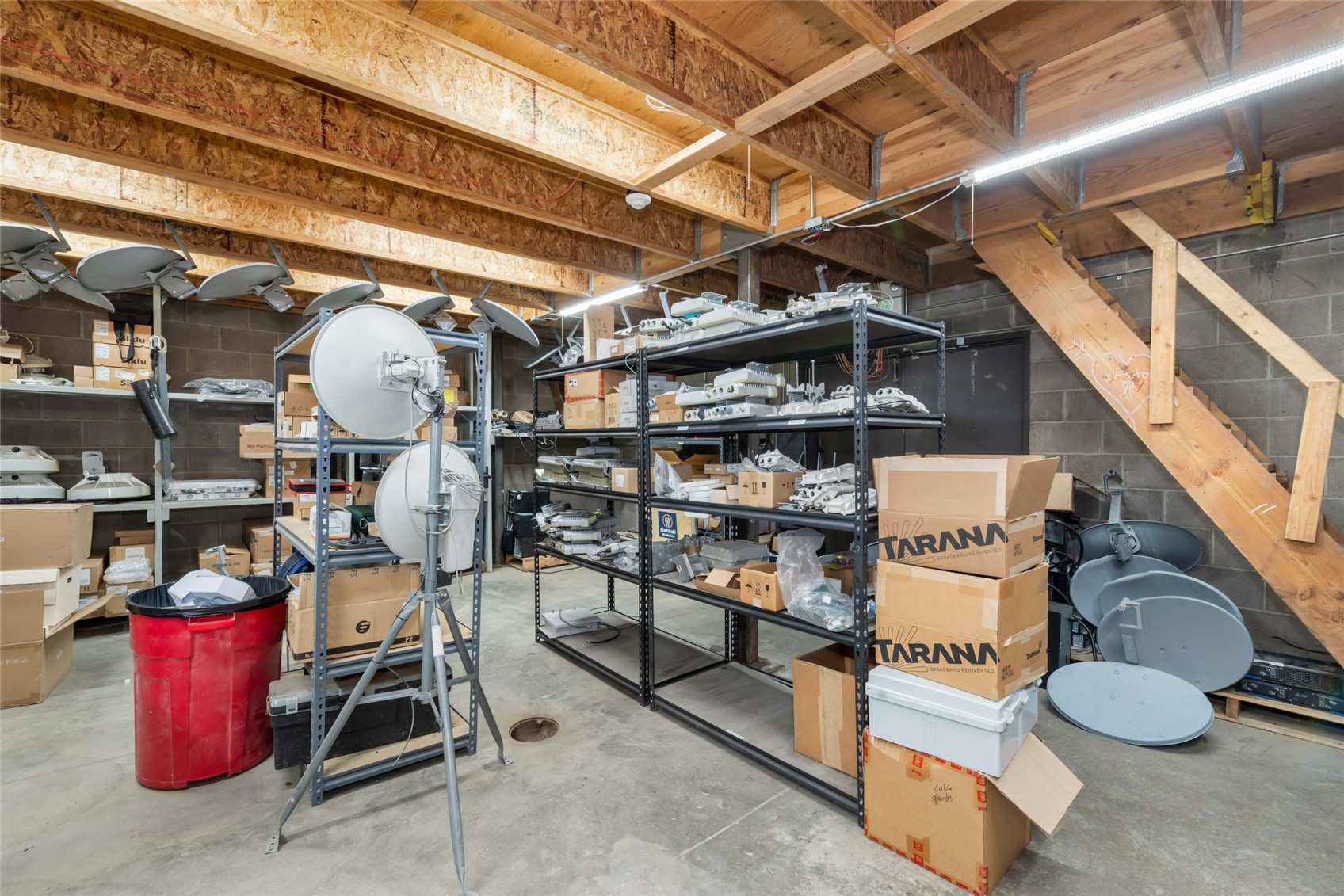 1856 Kamar Plaza Property Photo 37