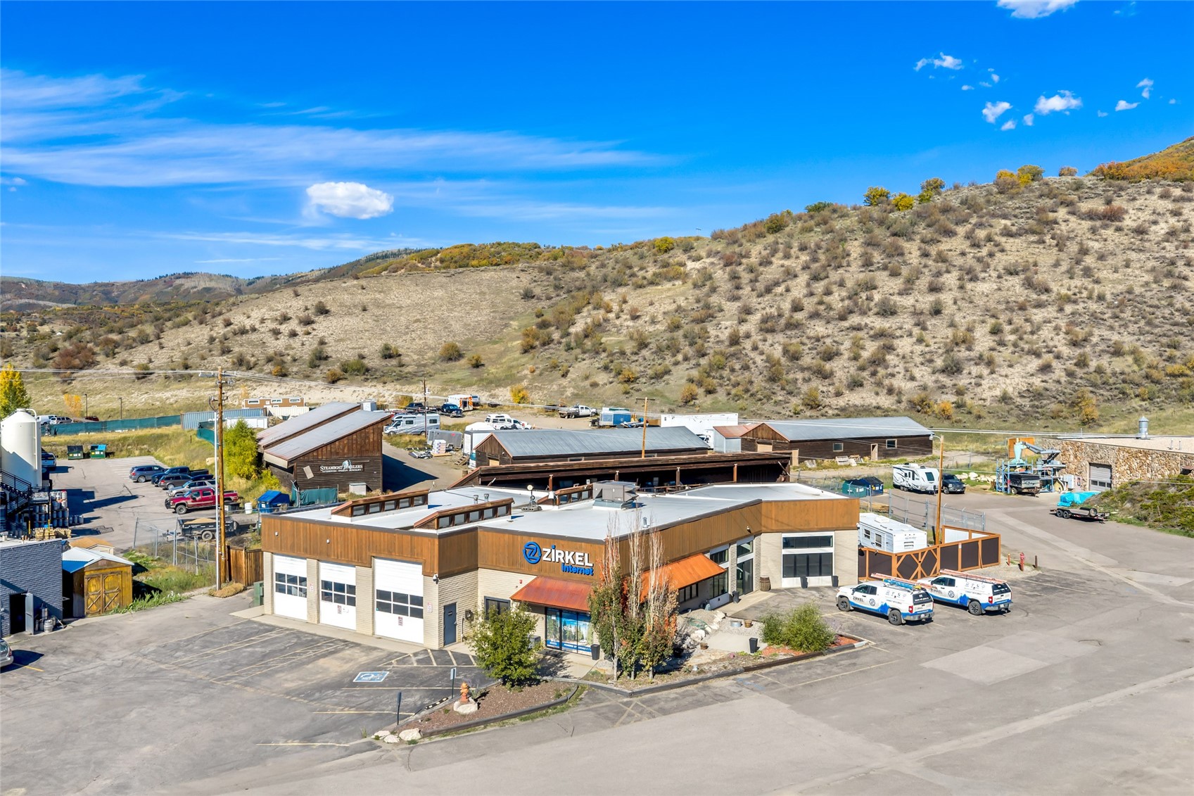 1856 Kamar Plaza Property Photo 48