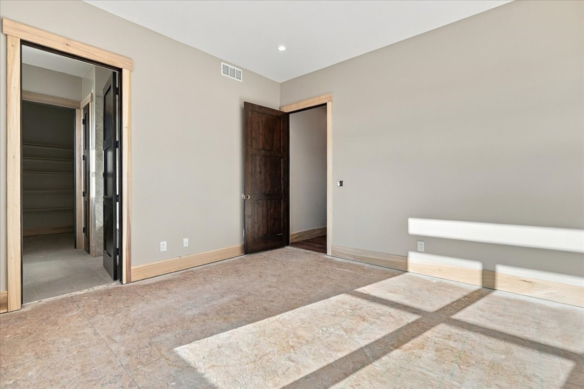 1836 E State Highway 60 Property Photo 32