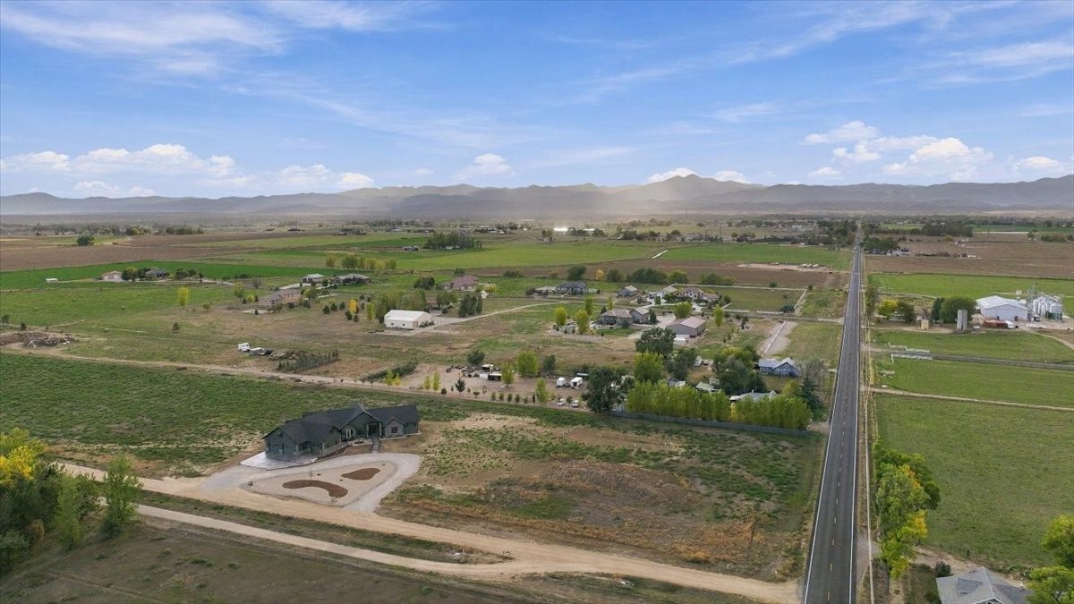1836 E State Highway 60 Property Photo 45