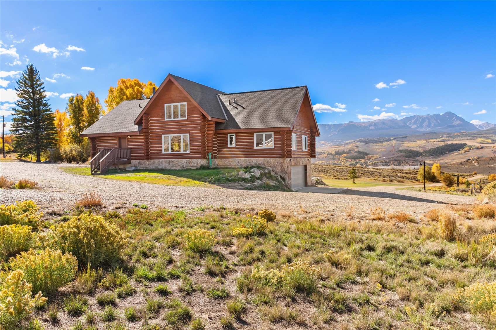 572 Haystack Mountain Road Property Photo 1