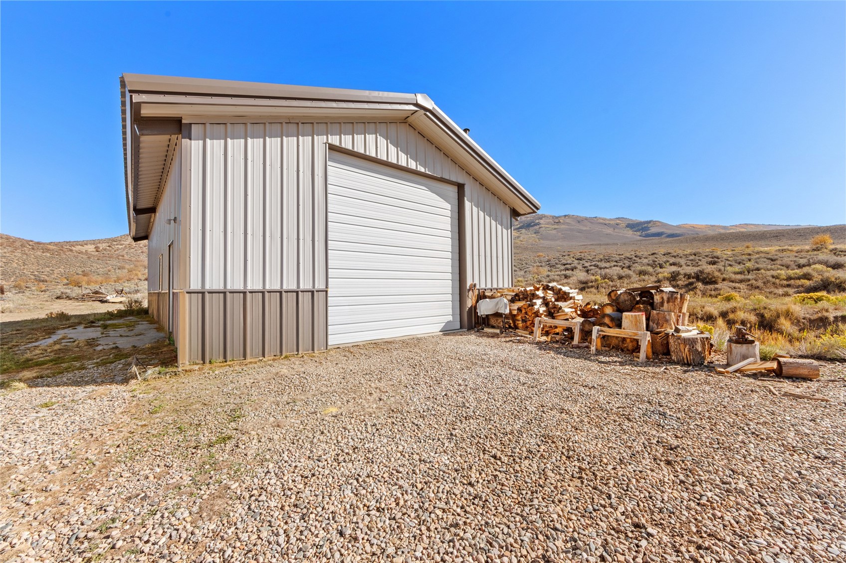 572 Haystack Mountain Road Property Photo 4