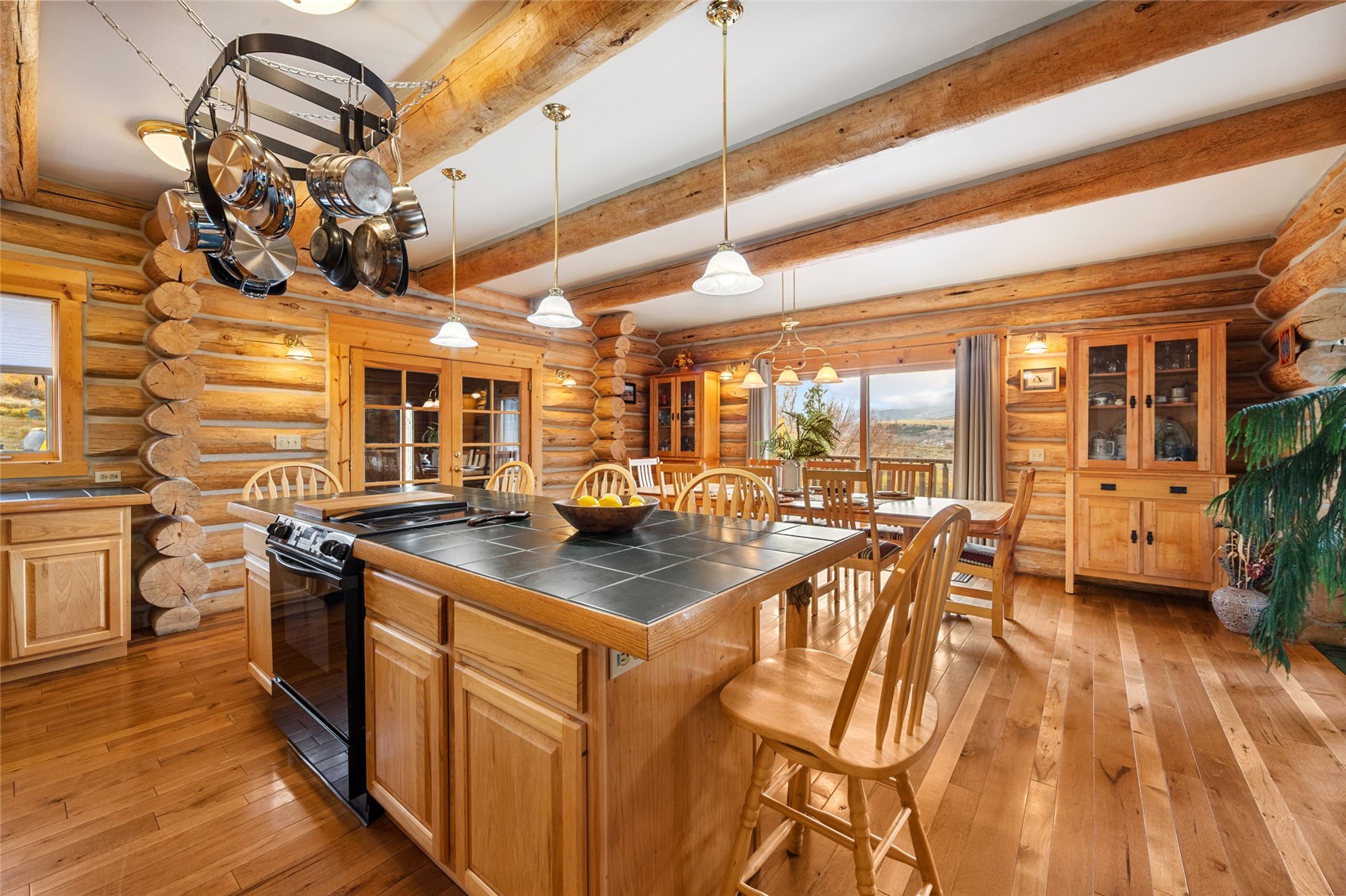 572 Haystack Mountain Road Property Photo 18