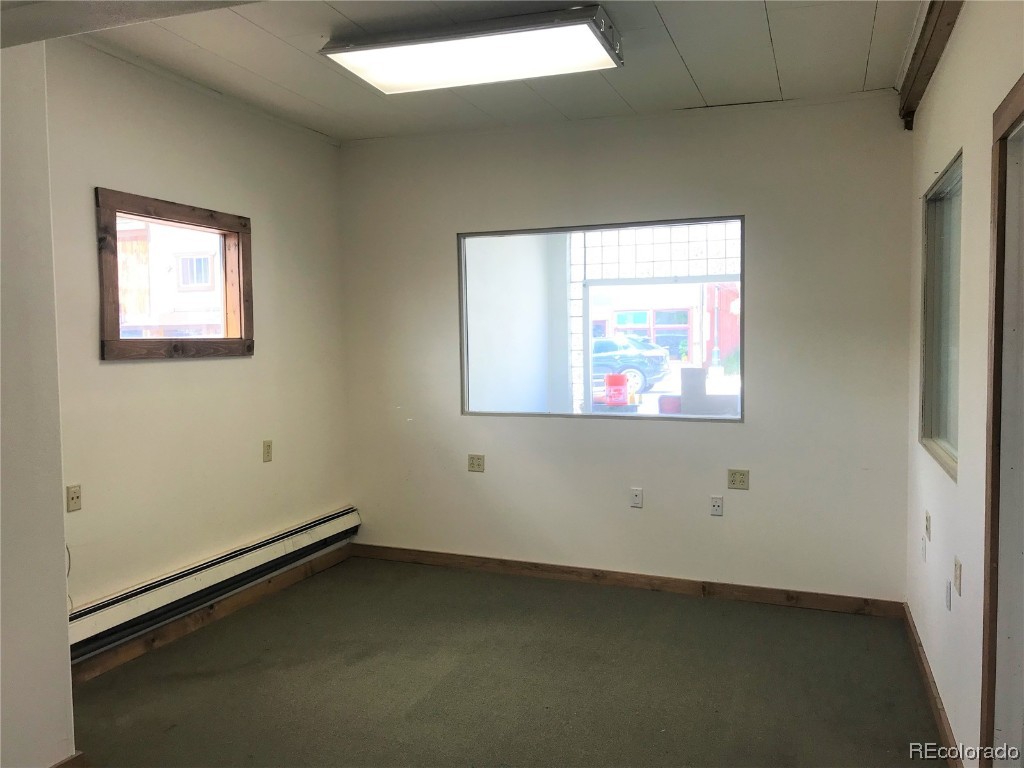 112 E Main Street Property Photo 5