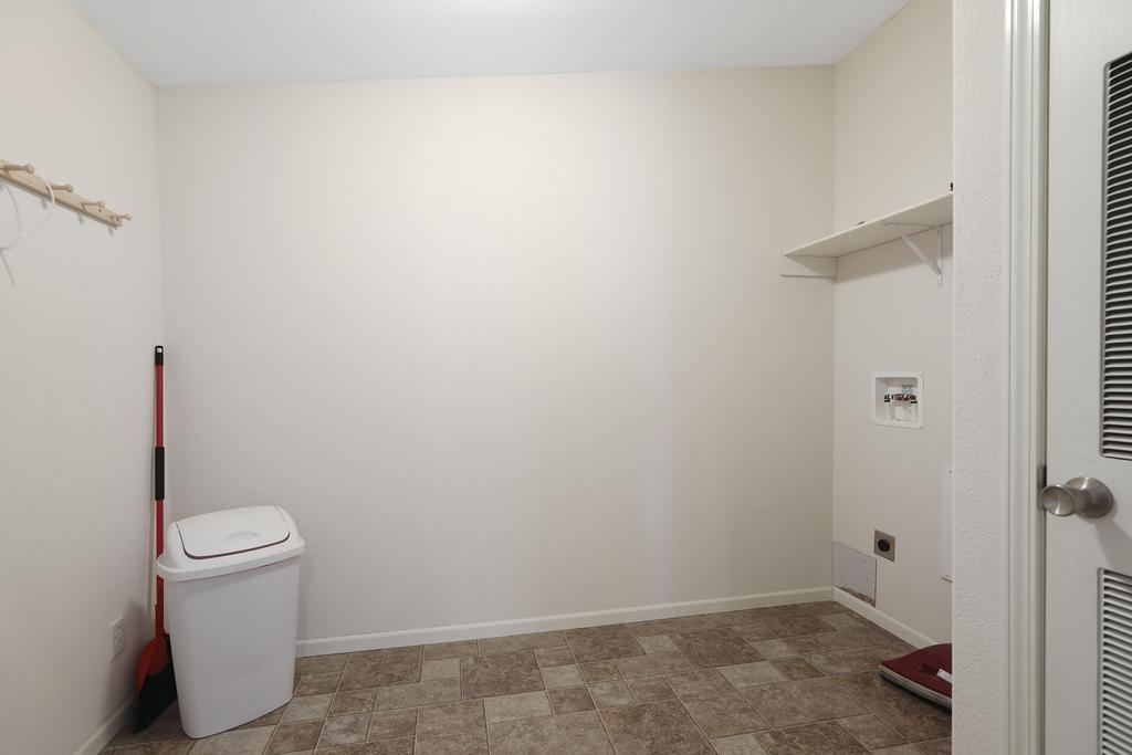 230 West Shore Loop Property Photo 27