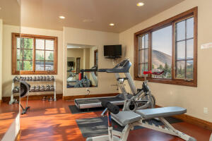 221 Picabo St #f (interest 3-c) Property Photo 30