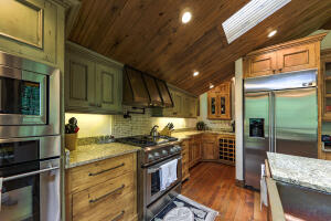 351 Eagles Wing Dr Property Photo 9