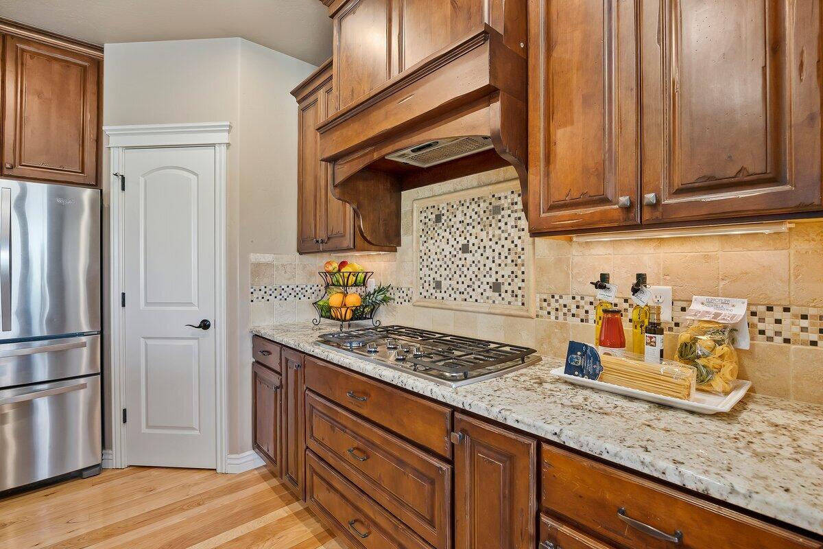 3971 N E 3610 Property Photo 20