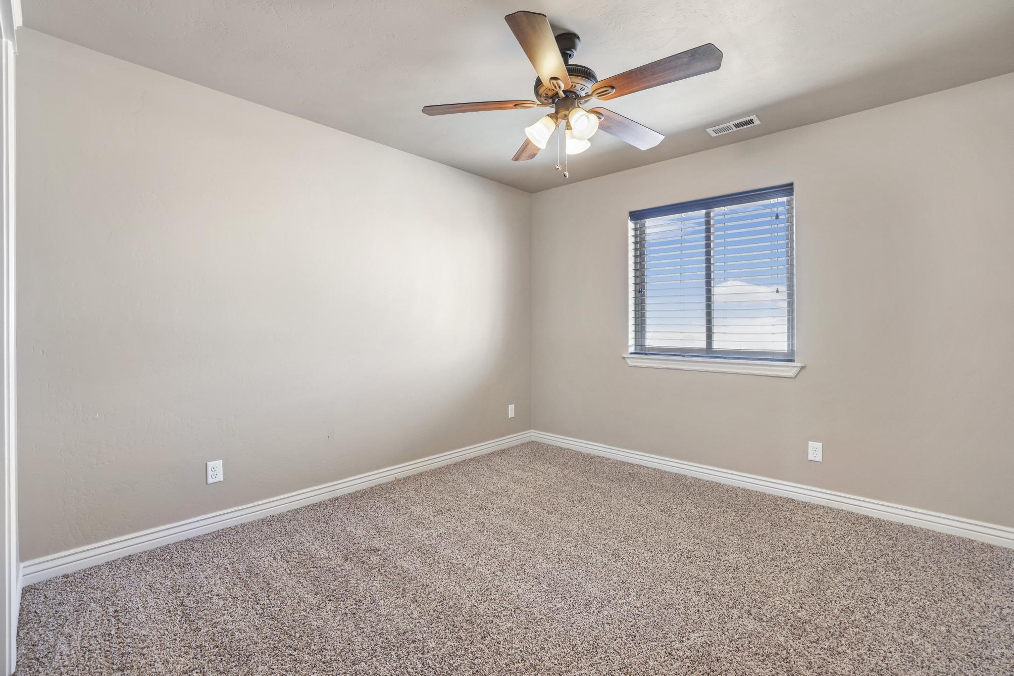 3971 N E 3610 Property Photo 38