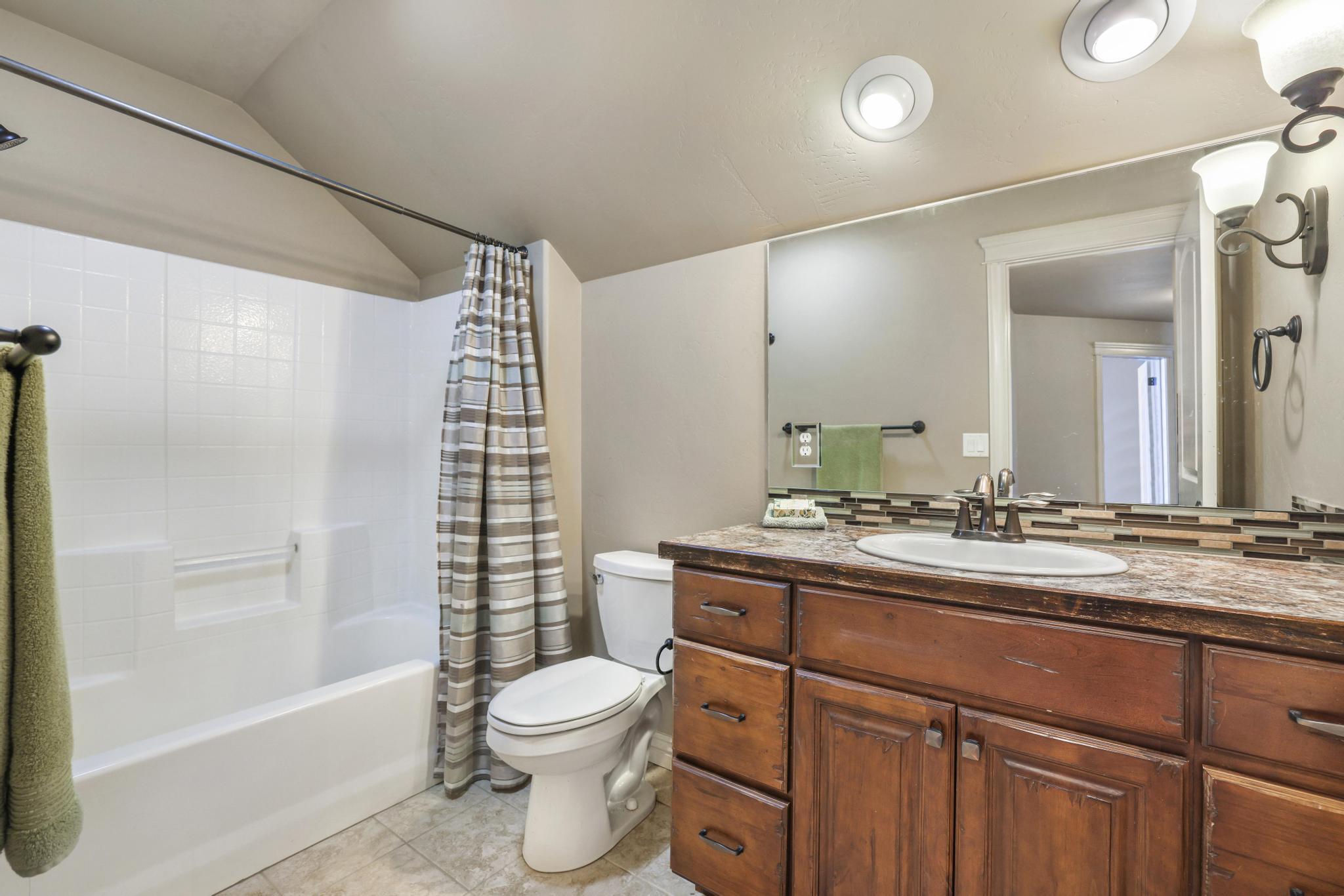 3971 N E 3610 Property Photo 40