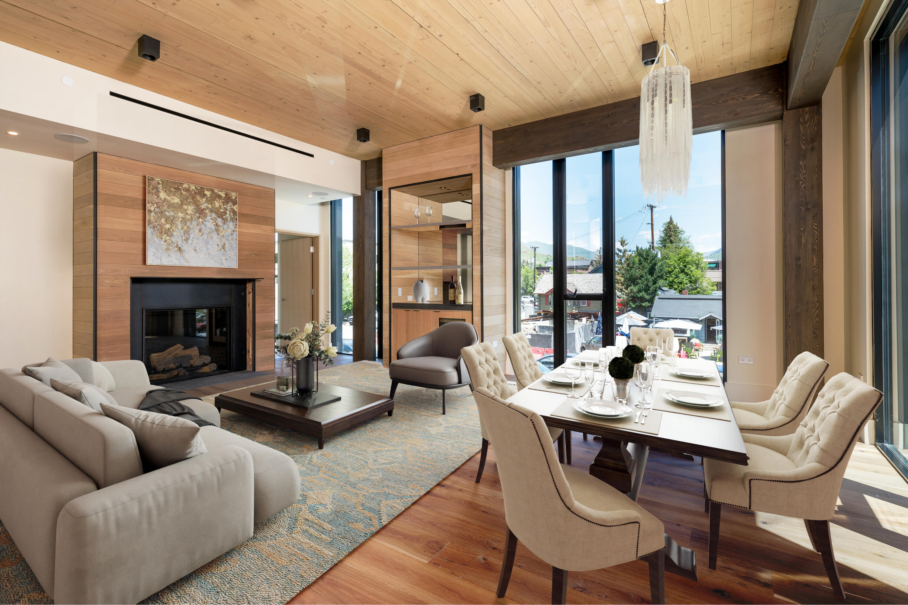 100 Fourth St W Property Photo 9