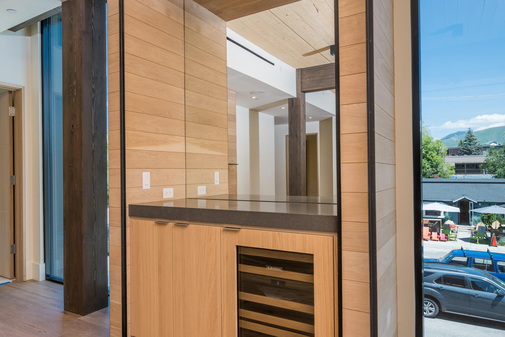 100 Fourth St W Property Photo 12