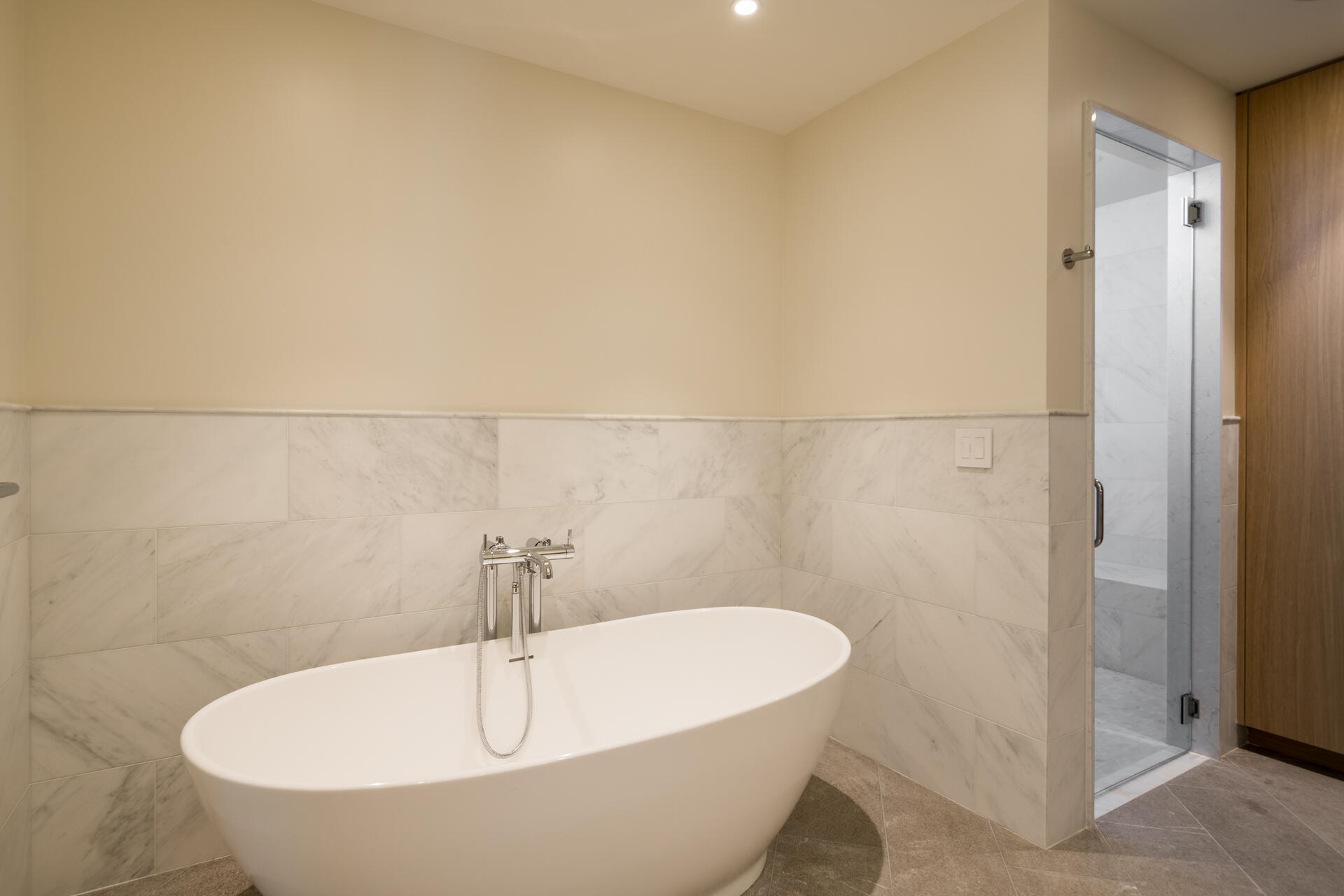 100 Fourth St W Property Photo 23