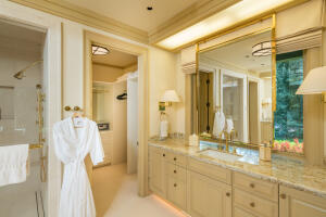 110 Sheep Meadow Lane Property Photo 17