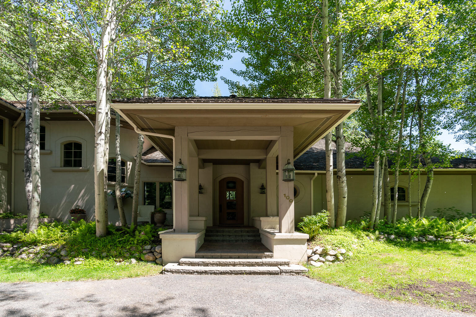 100 Rainbow Bend Rd Rural County Property Photo 46