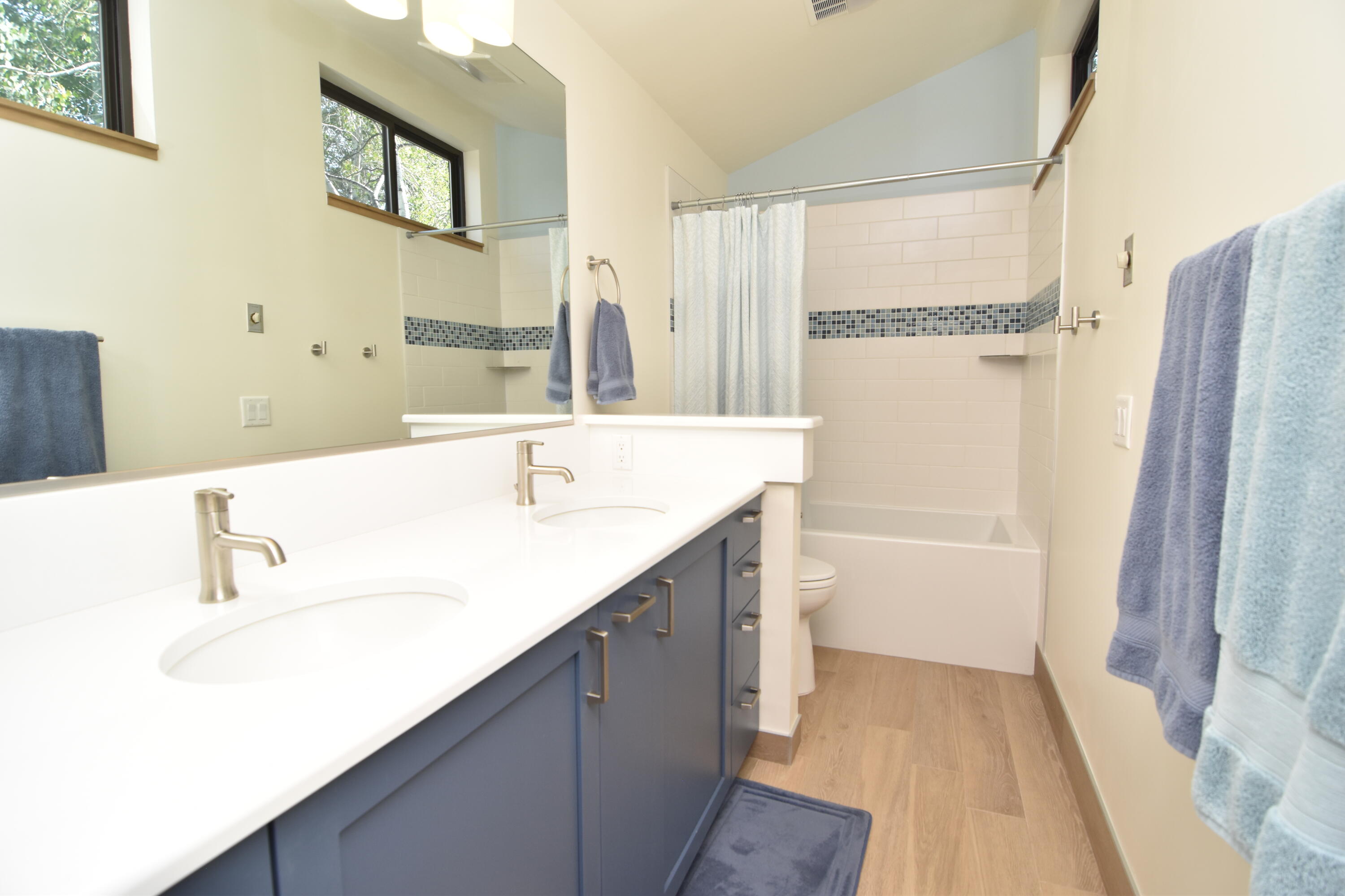 460 S 2nd Ave 30 Property Photo 7