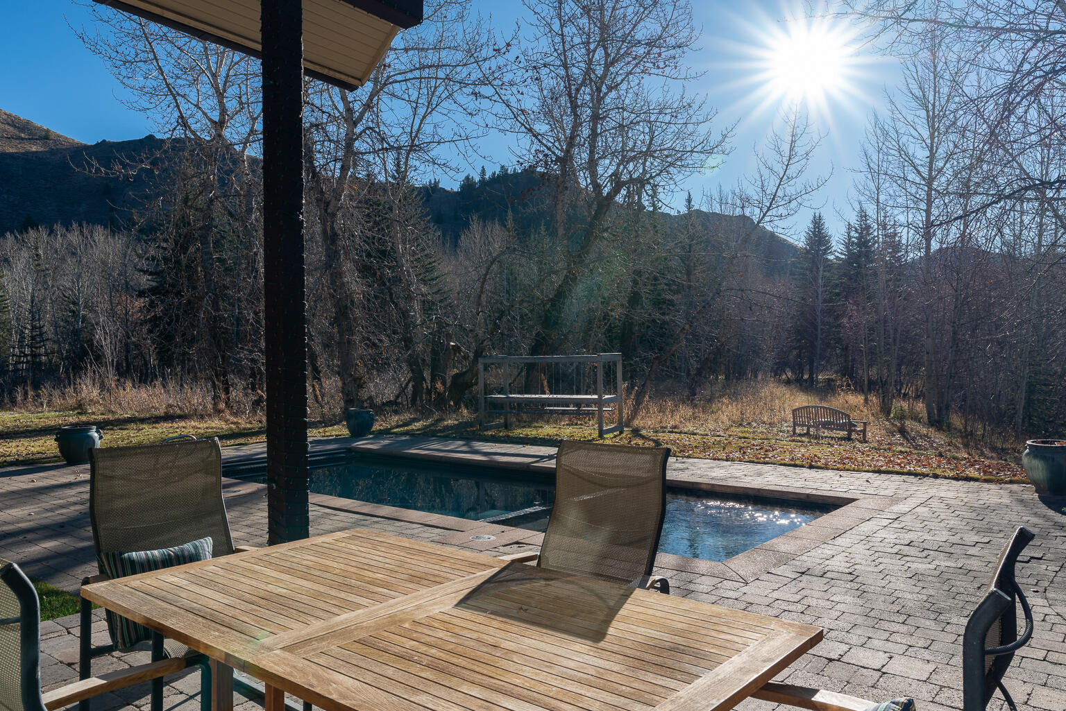 33 Cliffside Dr Property Photo 6