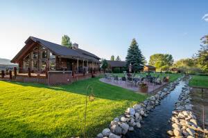 400 Lagoon Lane Property Photo