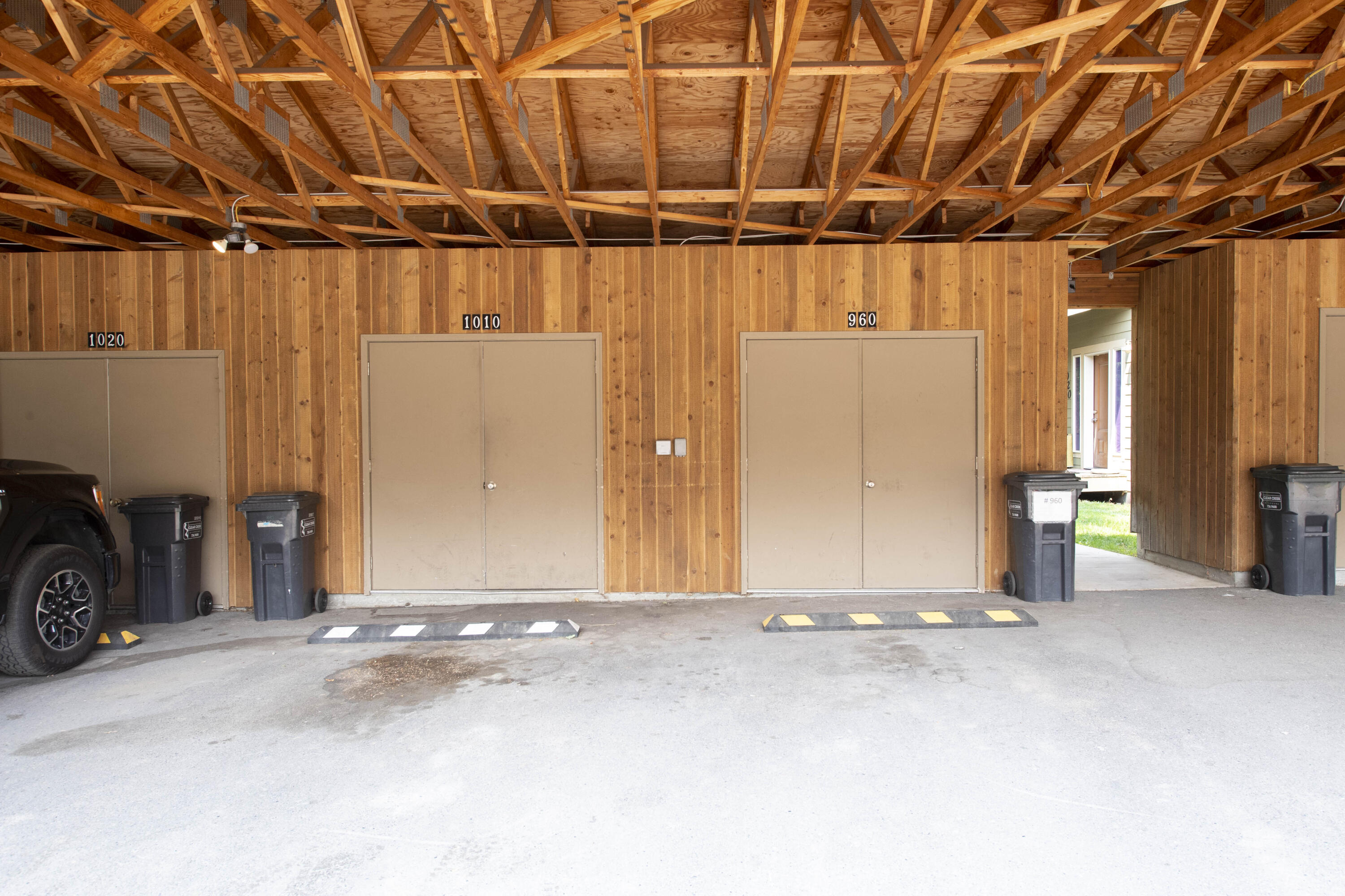 1010 E Myrtle St Property Photo 18