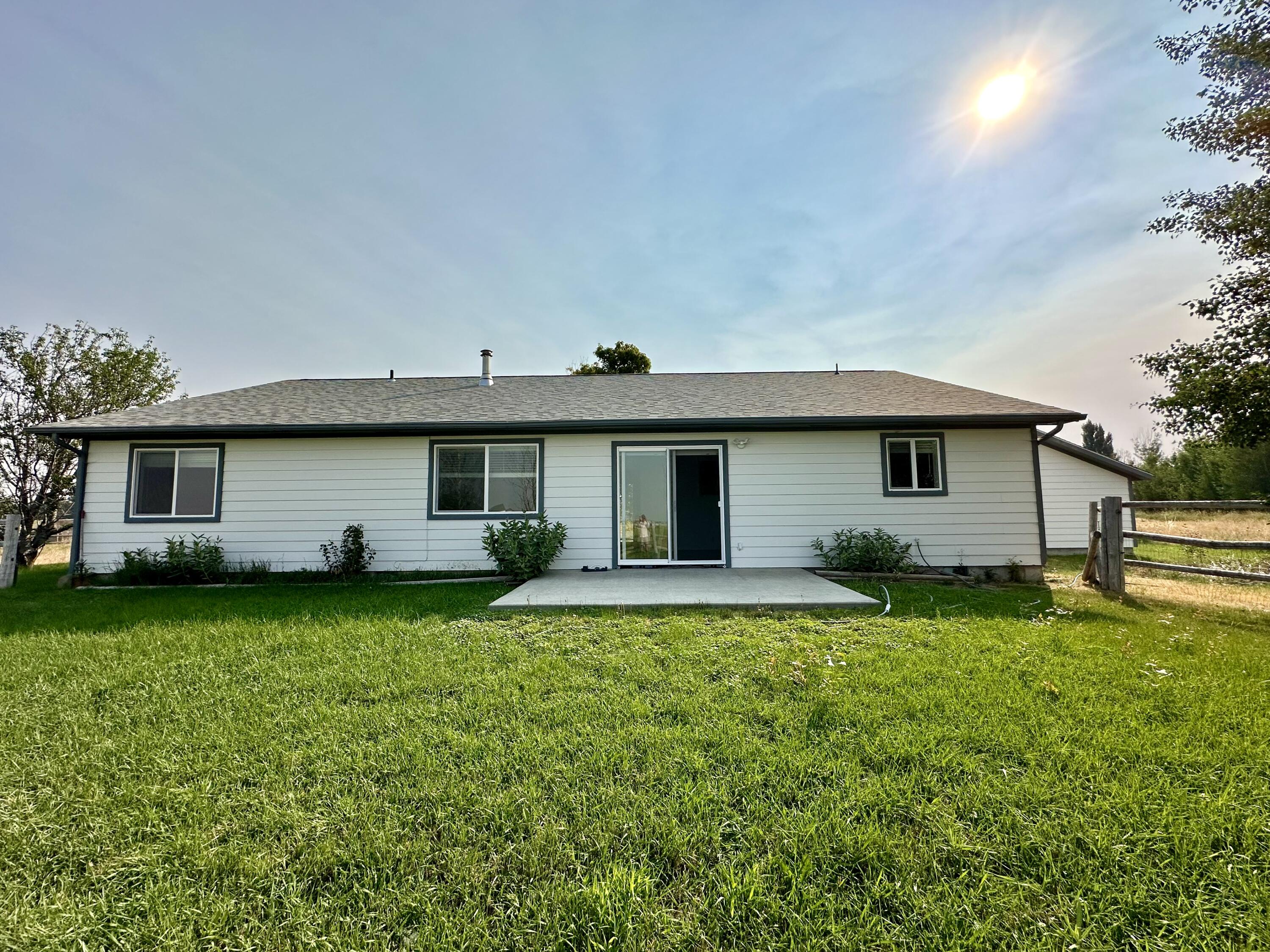 411 N 120 E Property Photo 1