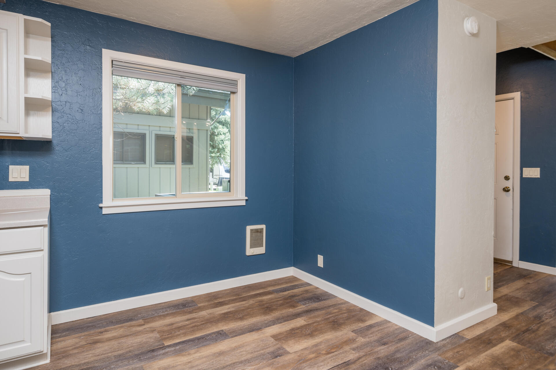 108 Pinewood Lane Property Photo 8