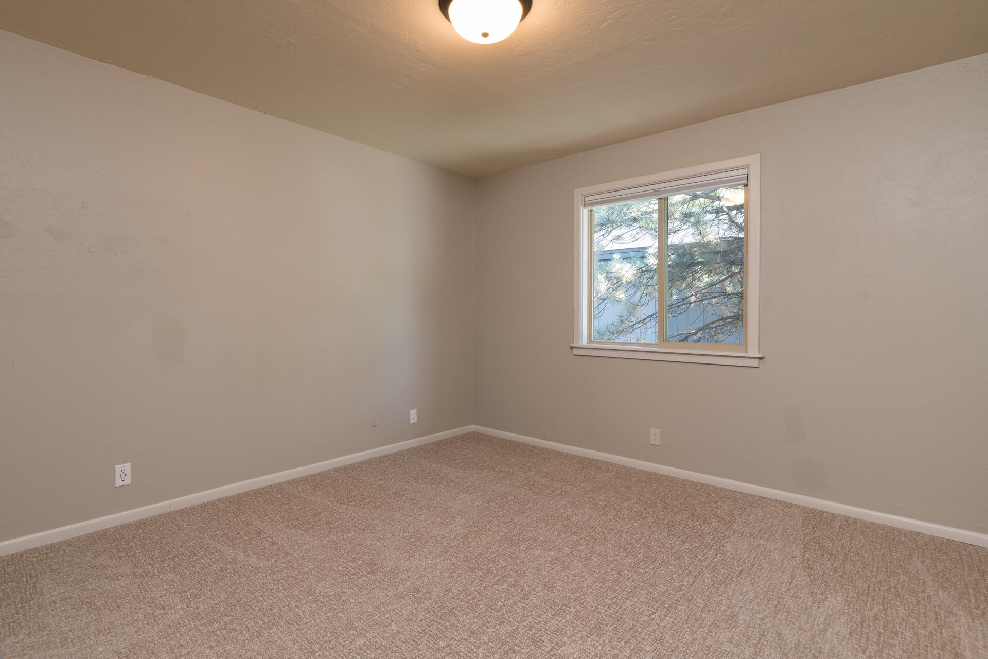 108 Pinewood Lane Property Photo 12