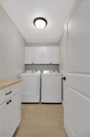 2452 Shenandoah Dr Property Photo 13