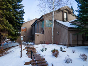 1554 Snow Creek Condo Dr Property Photo