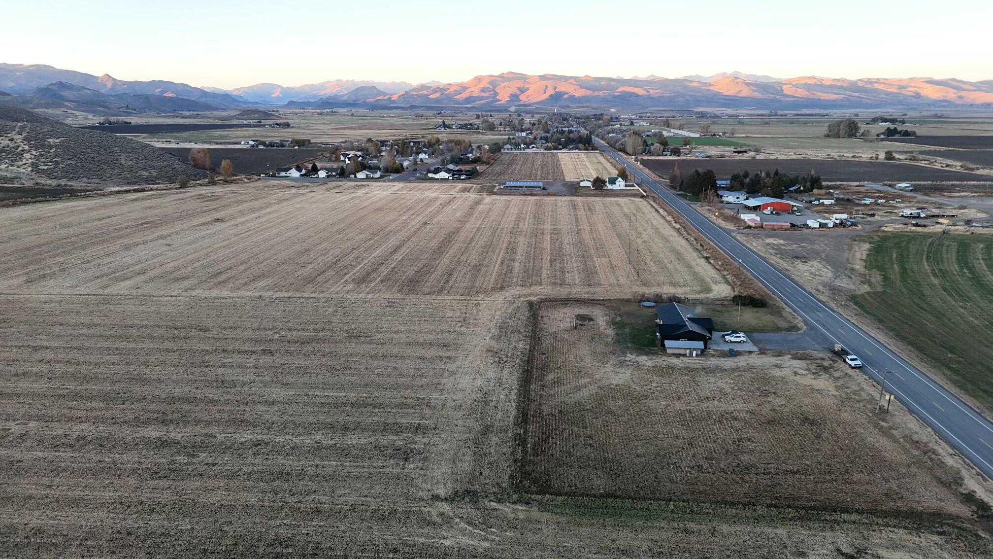 20301 Us-26 Property Photo 3