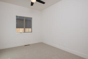 711 N 2nd Ave Property Photo 20