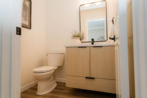 410 N River St 3 Property Photo 6