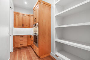 1720 N 2nd Ave Property Photo 6