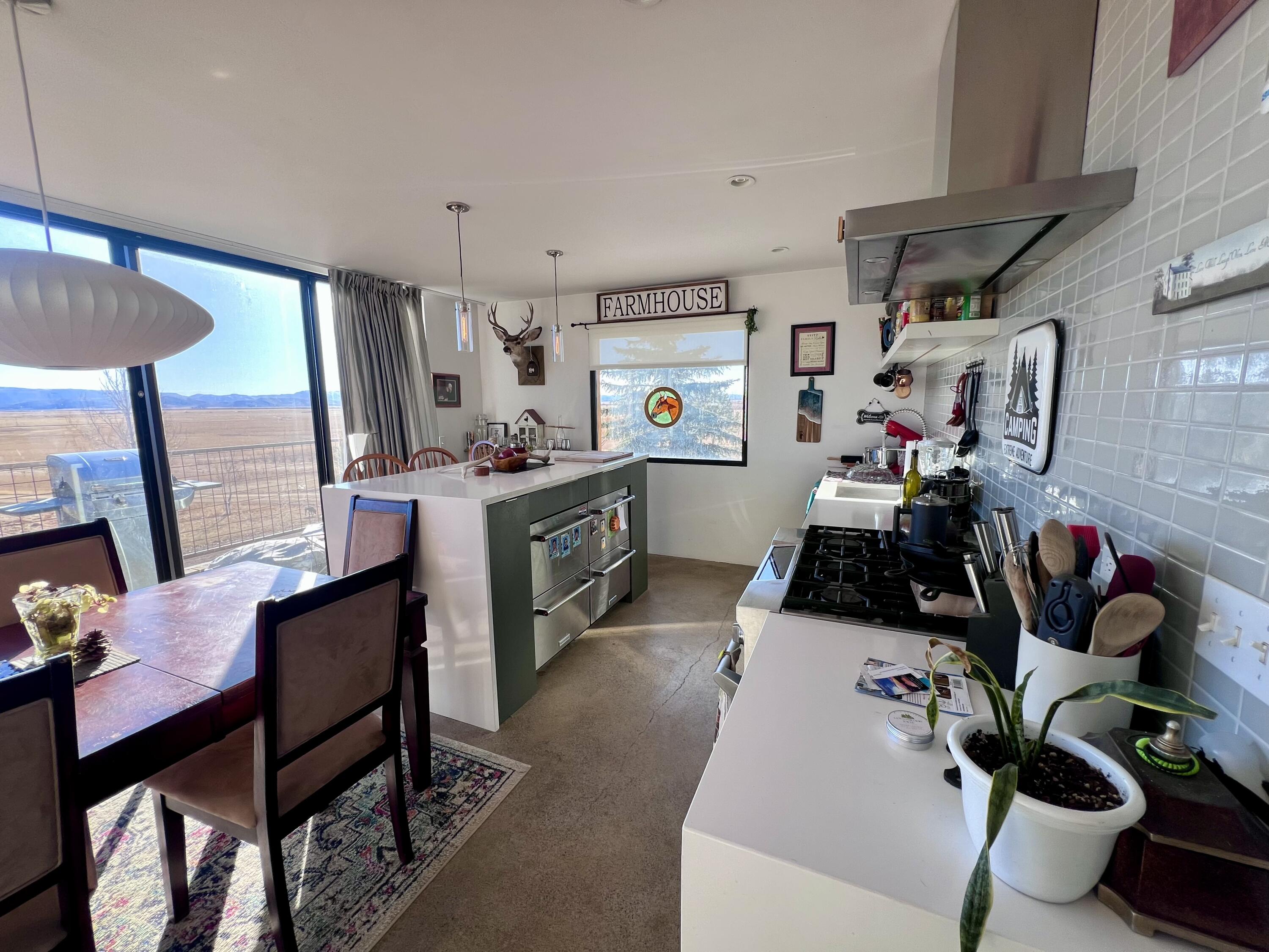 248 N 650 W Property Photo 7