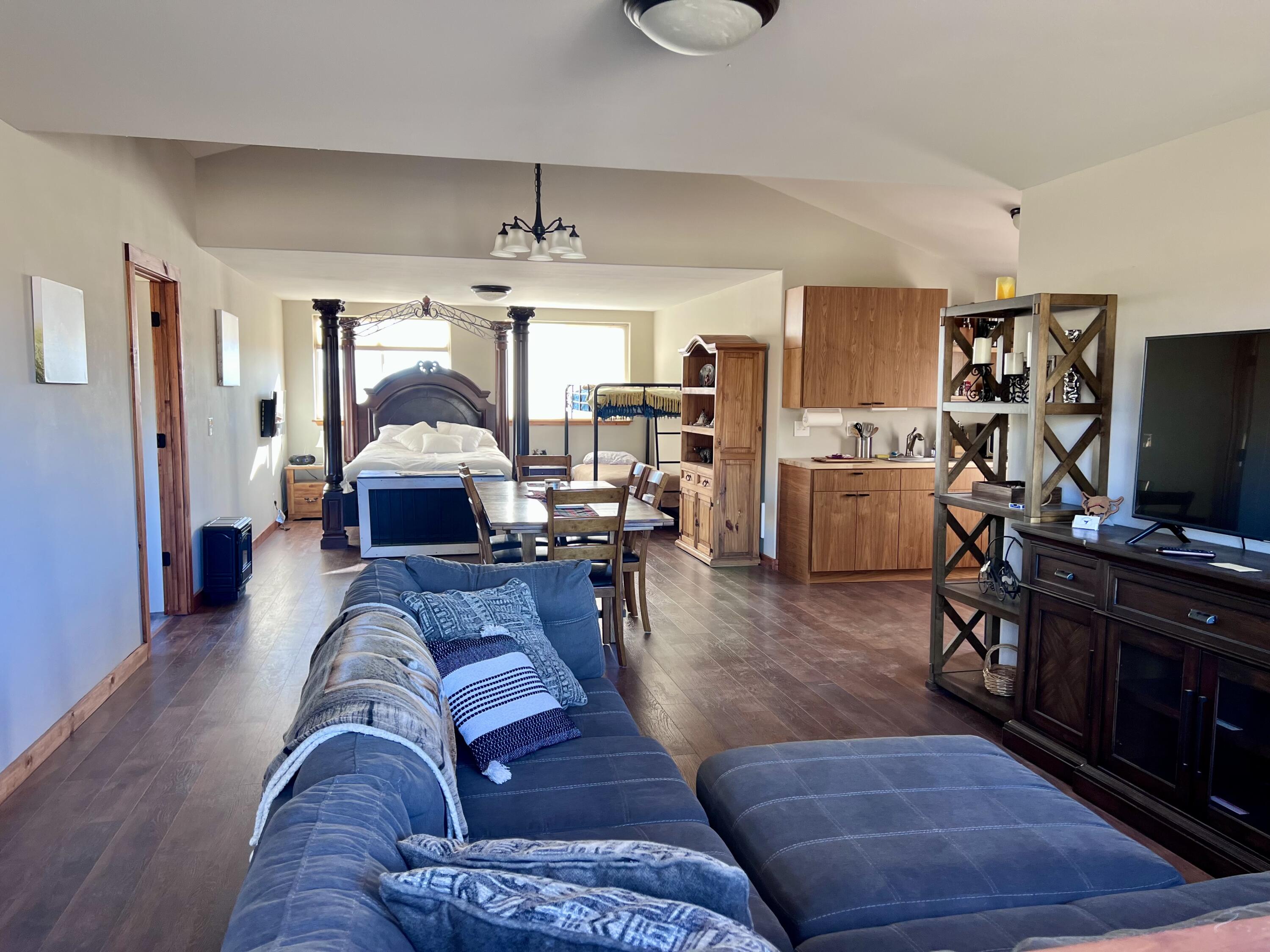 248 N 650 W Property Photo 16