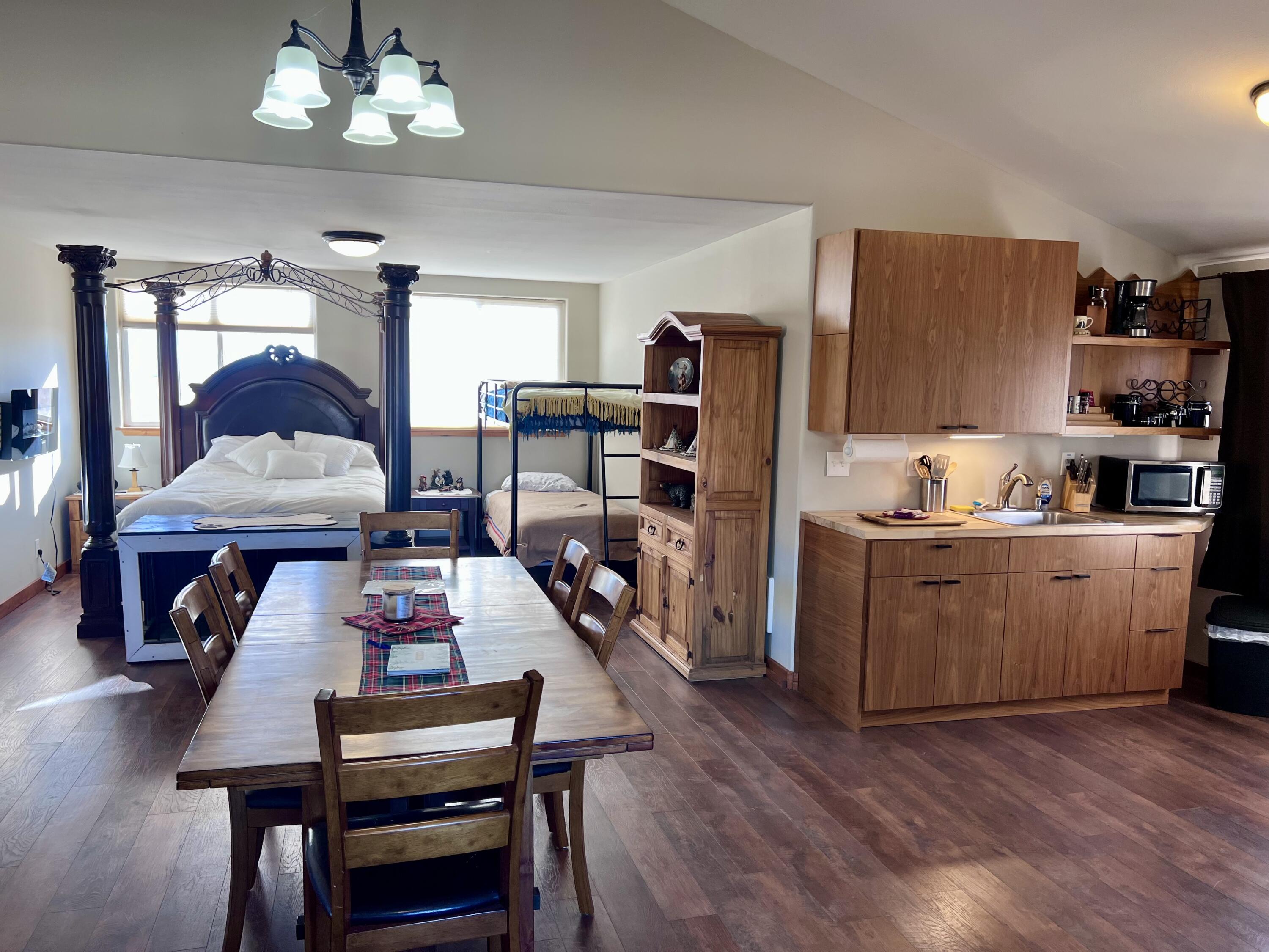 248 N 650 W Property Photo 17