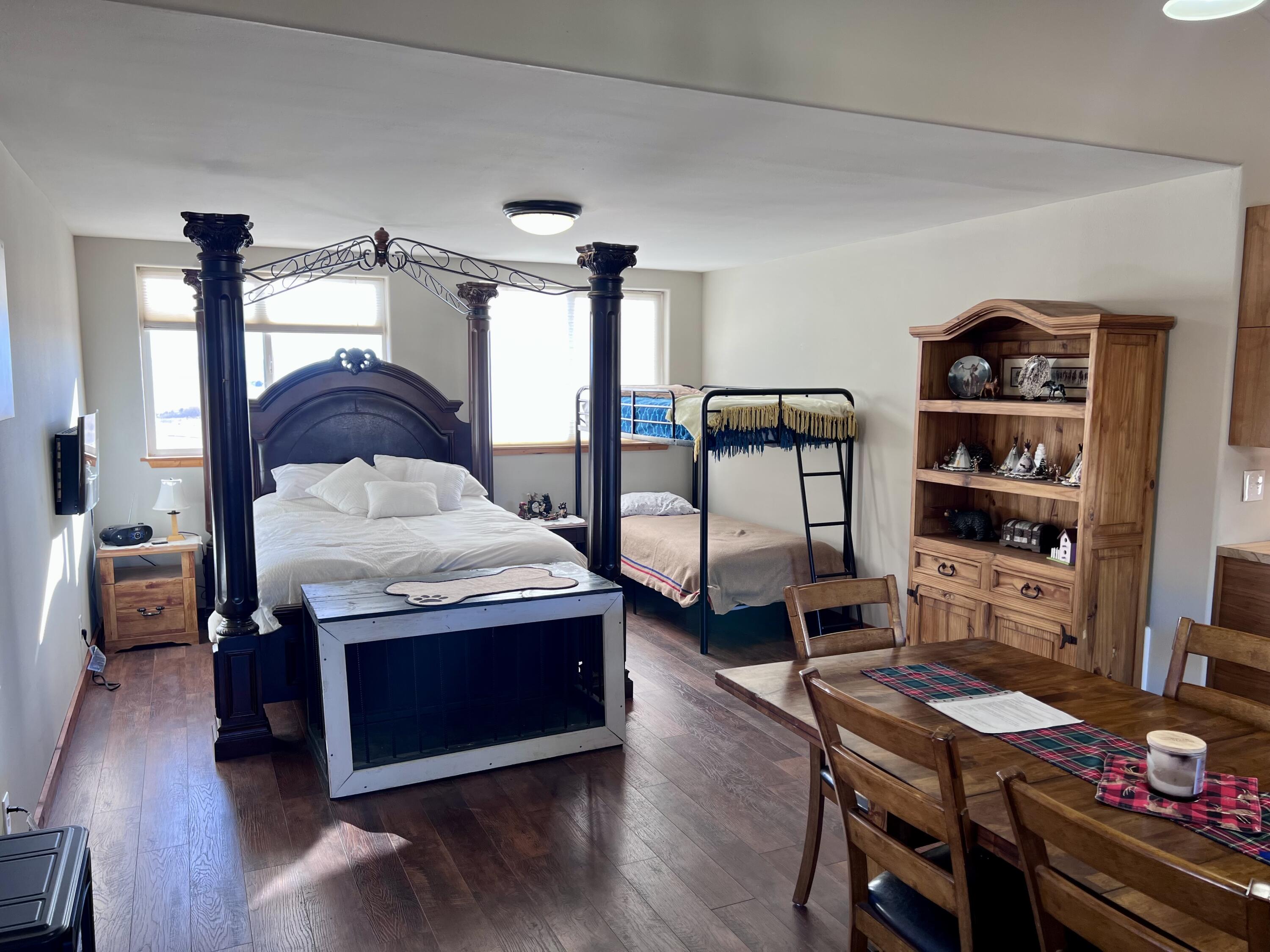 248 N 650 W Property Photo 19