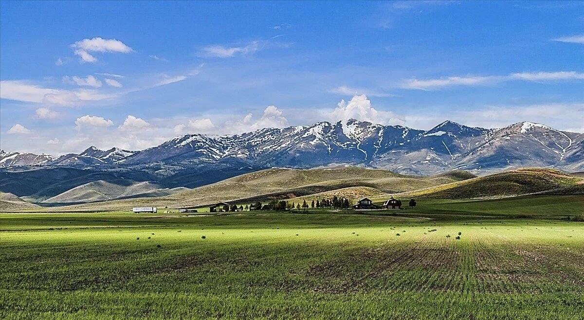 248 N 650 W Property Photo 23