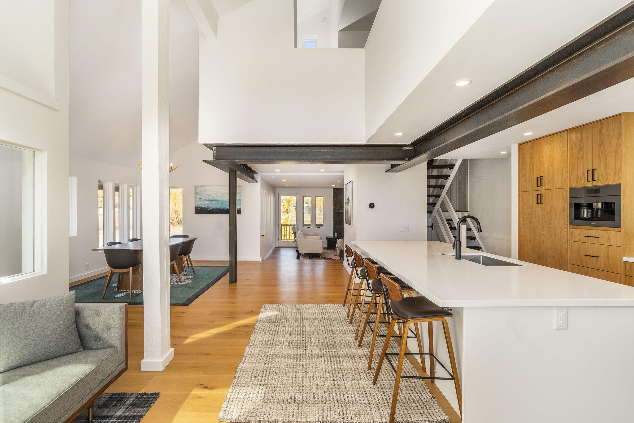 142 Indian Creek Rd Property Photo 13