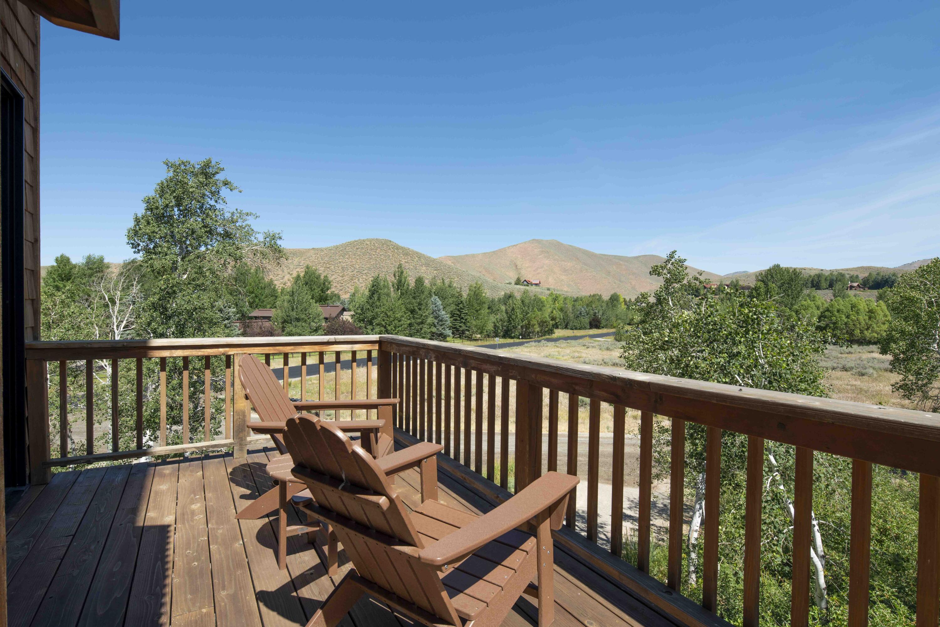 142 Indian Creek Rd Property Photo 39