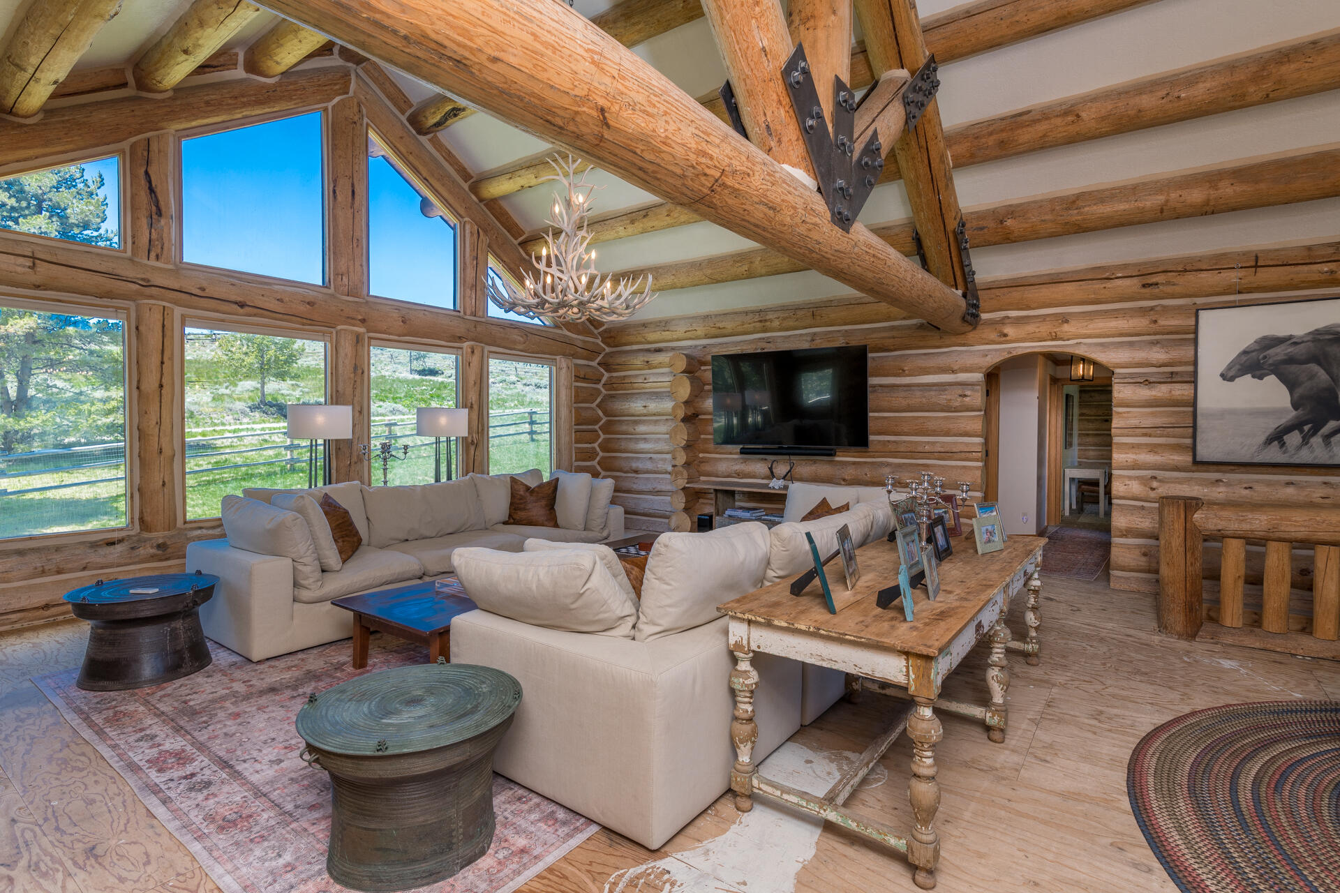 301 Vader Dr Property Photo 4