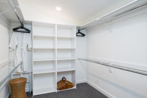 591 N Walnut Ave Property Photo 15
