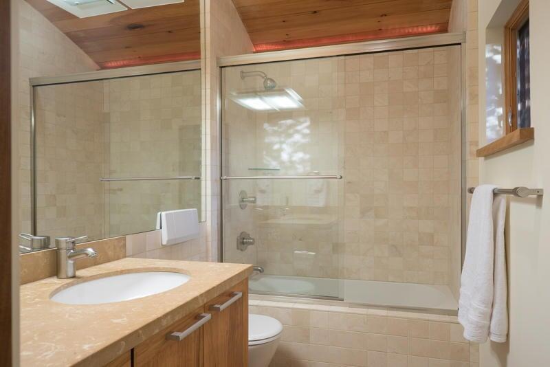 401 Huffman Dr Property Photo 31