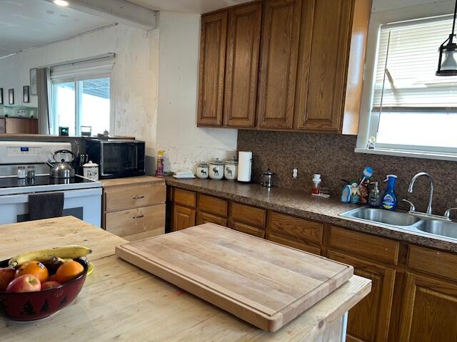 1329 N 1250 E Property Photo 8