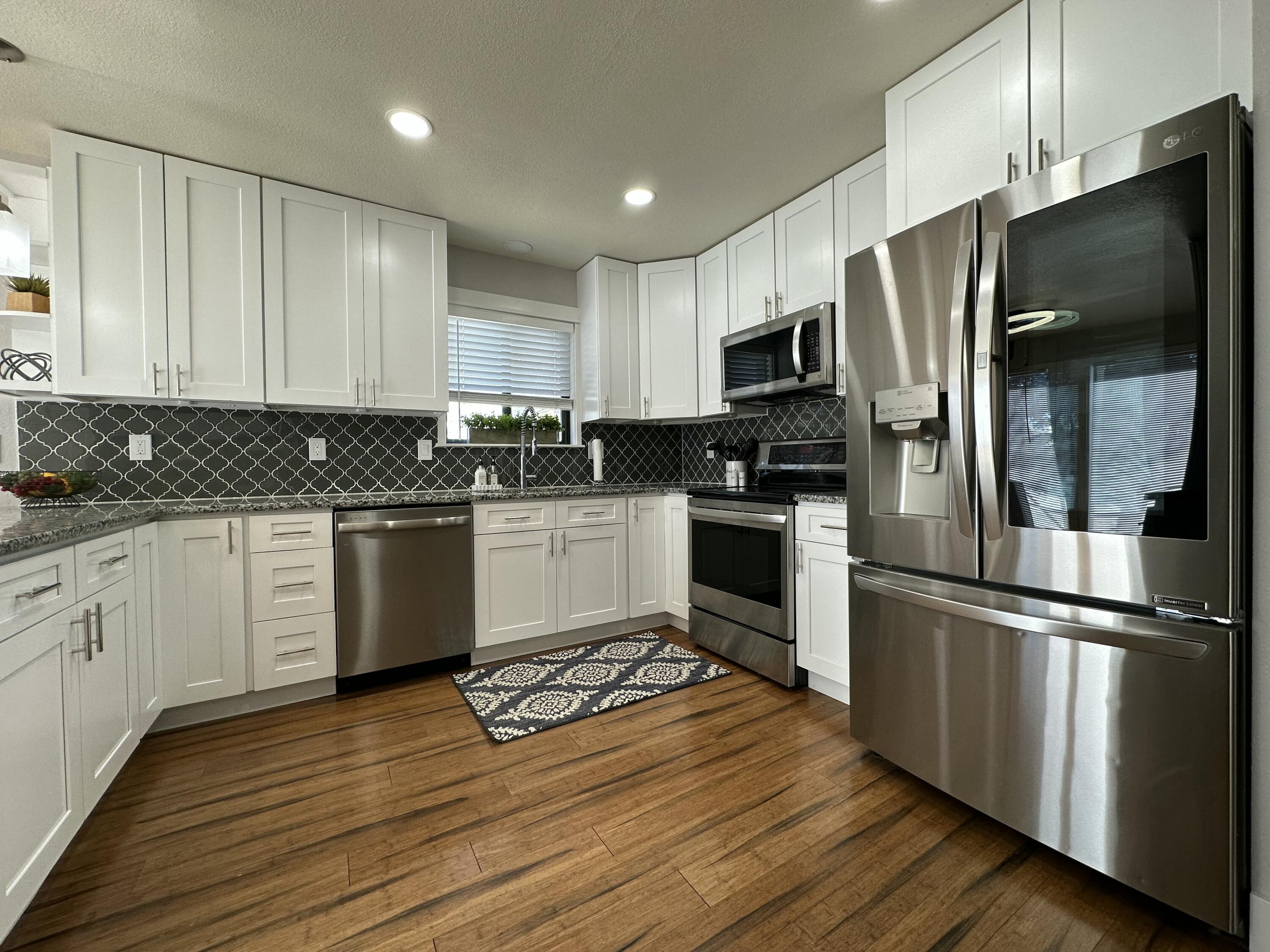 3075 Shenandoah Dr Property Photo 2