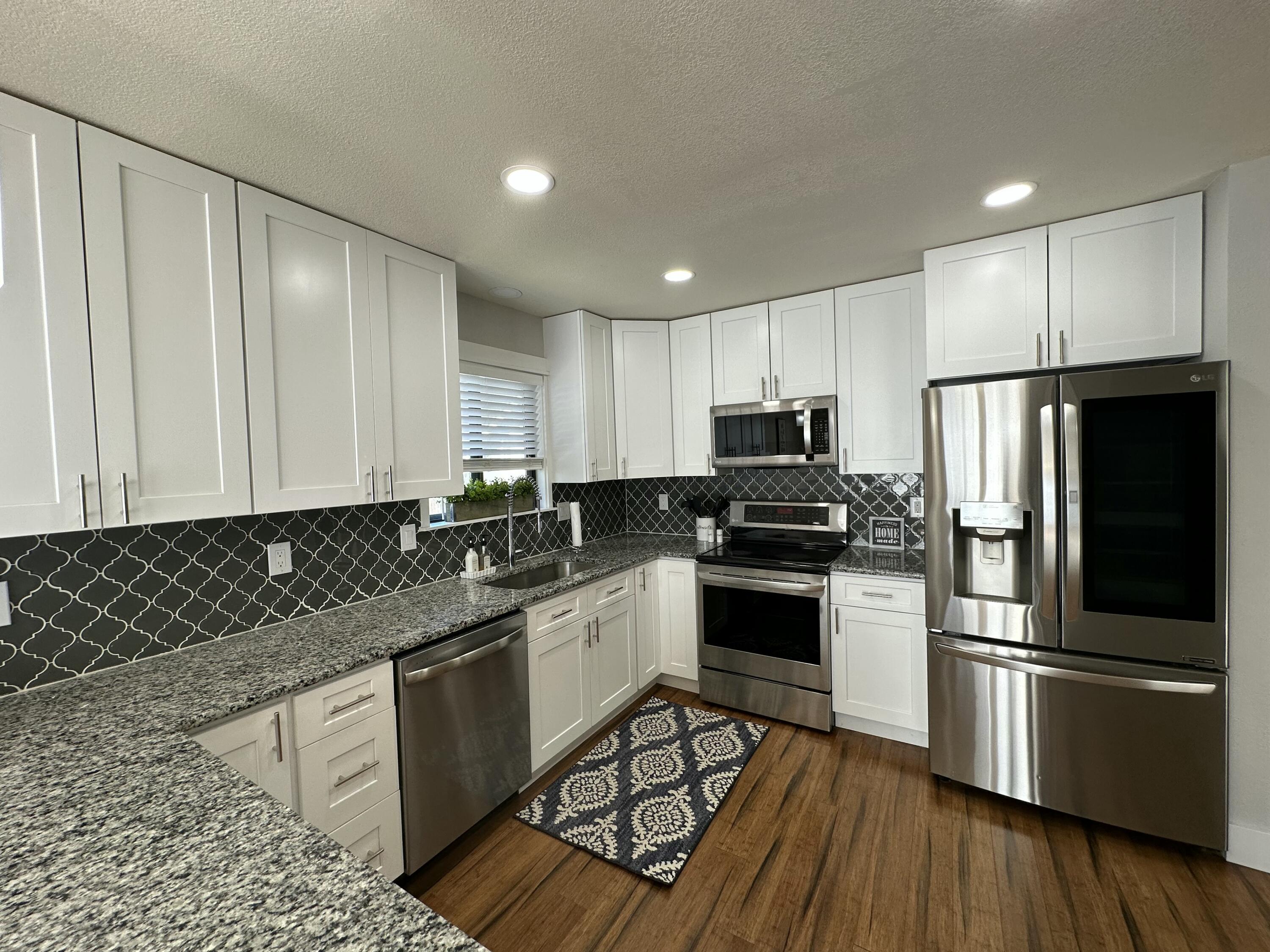 3075 Shenandoah Dr Property Photo 6