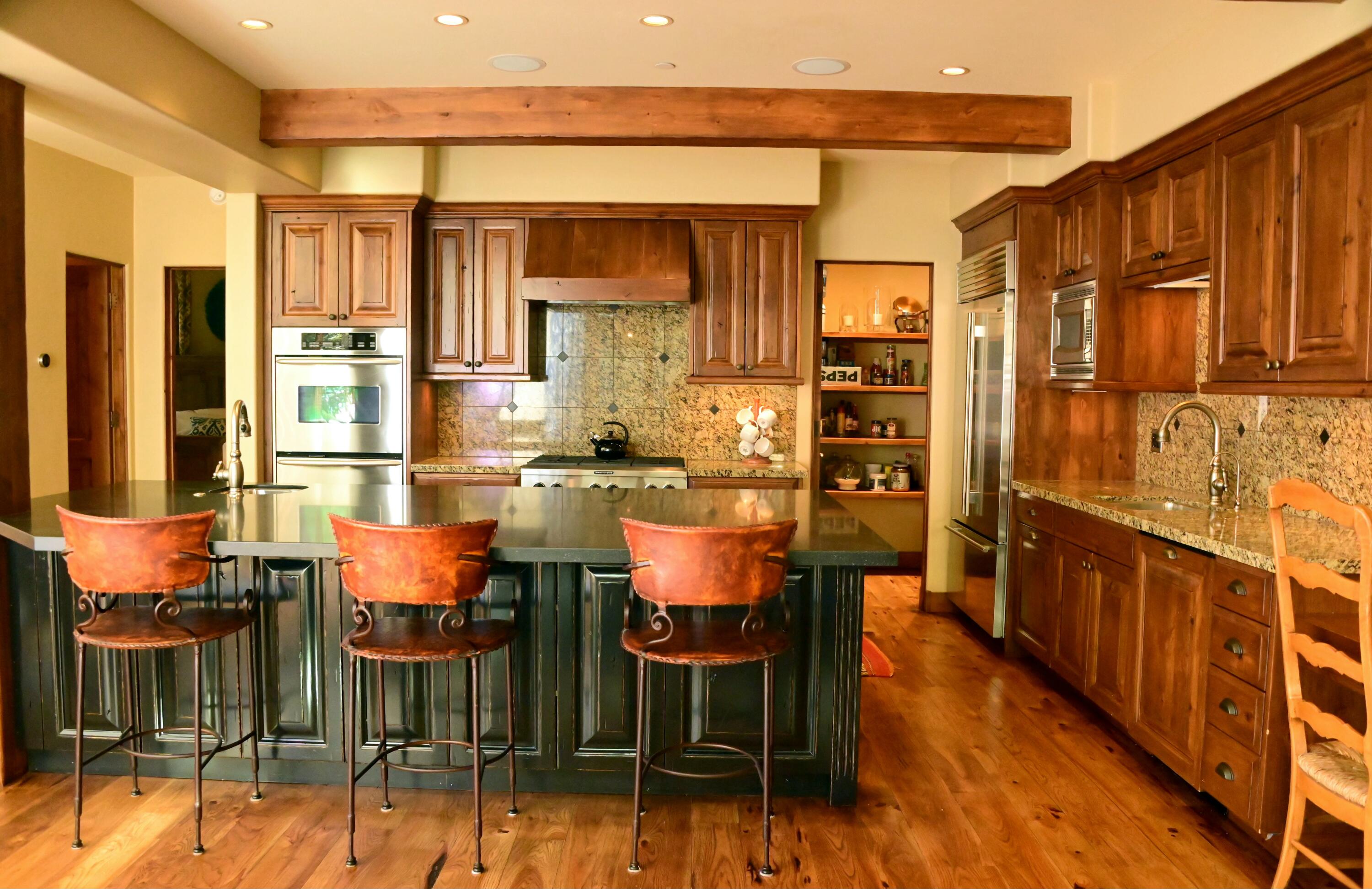 115 Lodge Lane Property Photo 13