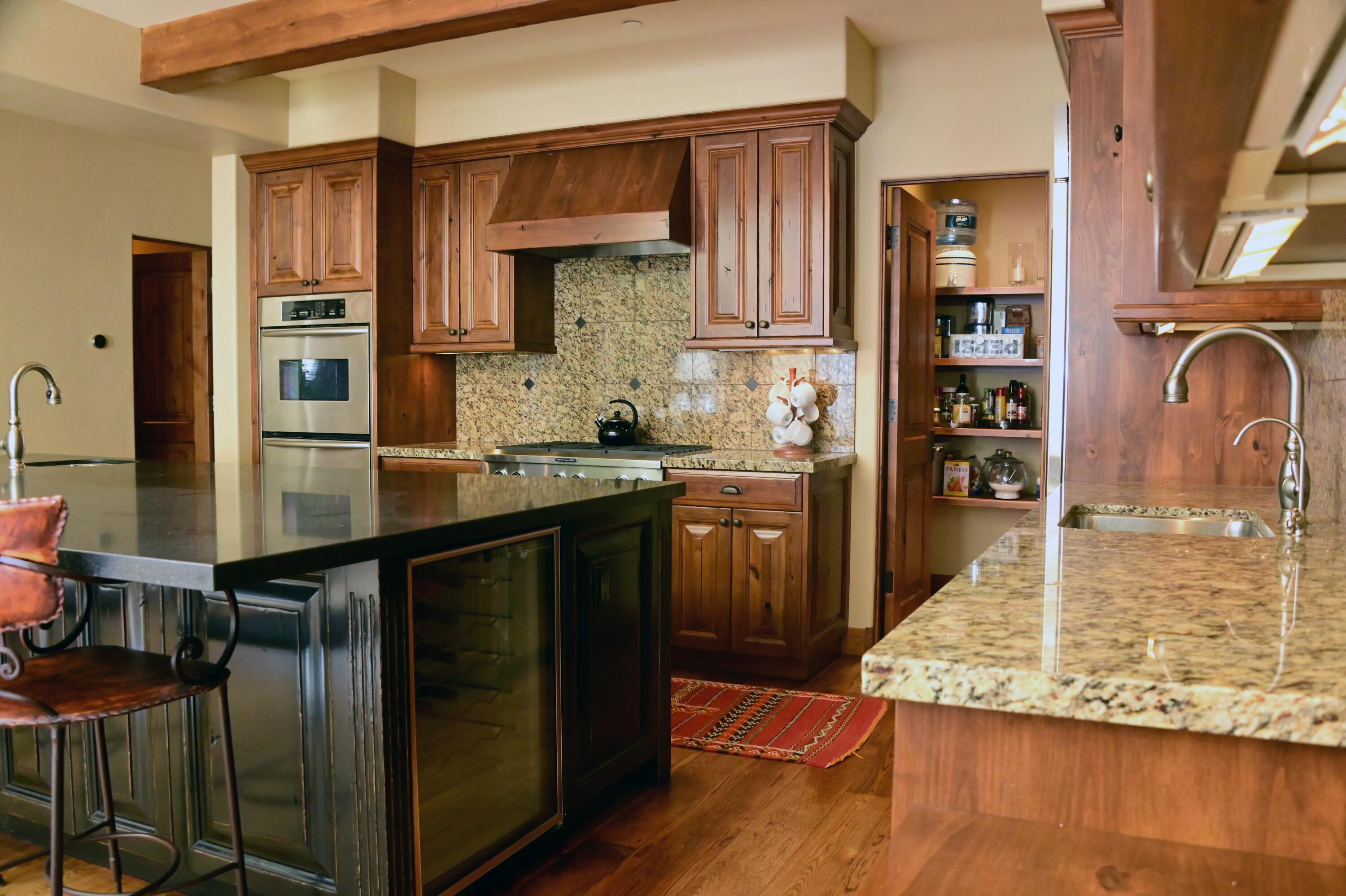 115 Lodge Lane Property Photo 14